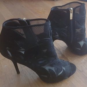 Jessica Simpson bliths ankle bootie